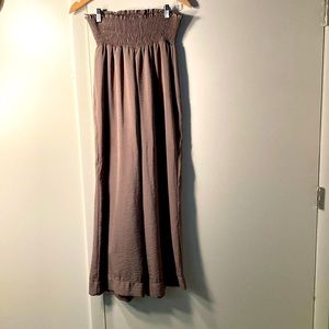 Show me your mumu wide leg olive green pants, size s/m